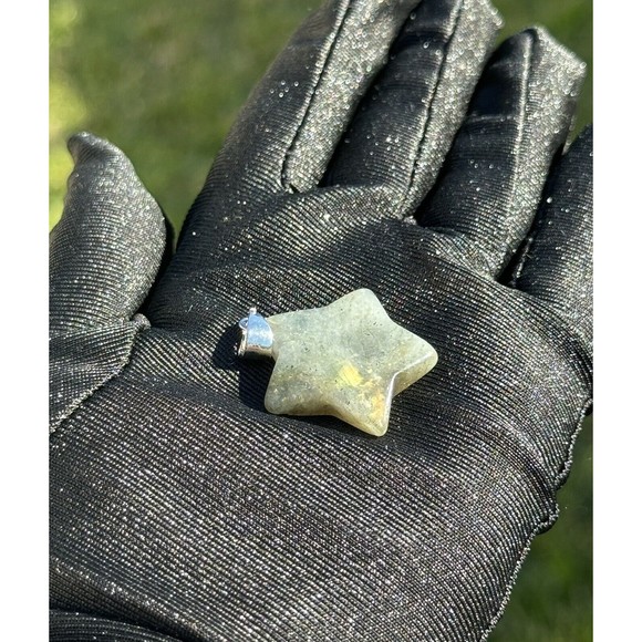 Labradorite Star Shaped Pendent Green Reiki Healing - Picture 8 of 12